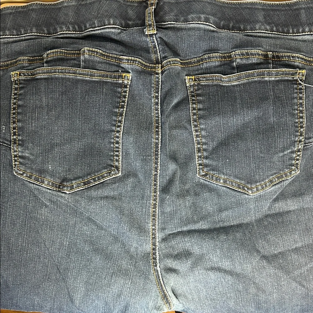 Torrid Women's Skinny Jeans in Dark Blue - Picture 7 of 9